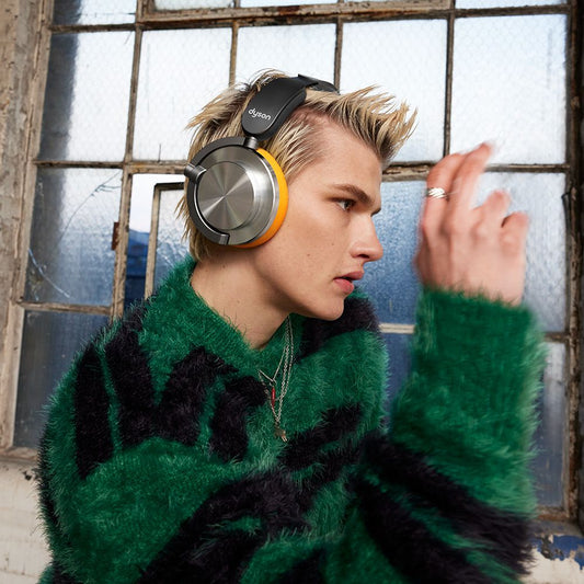 【ギフトカード】Dyson OnTracヘッドホン CNCアルミニウム