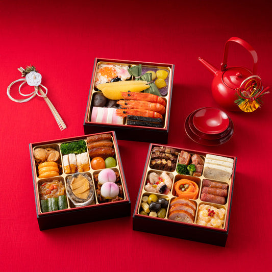 【2026年おせち予約】横浜ロイヤルパークホテル 和洋中おせち 34品 3段 (3～4人前)