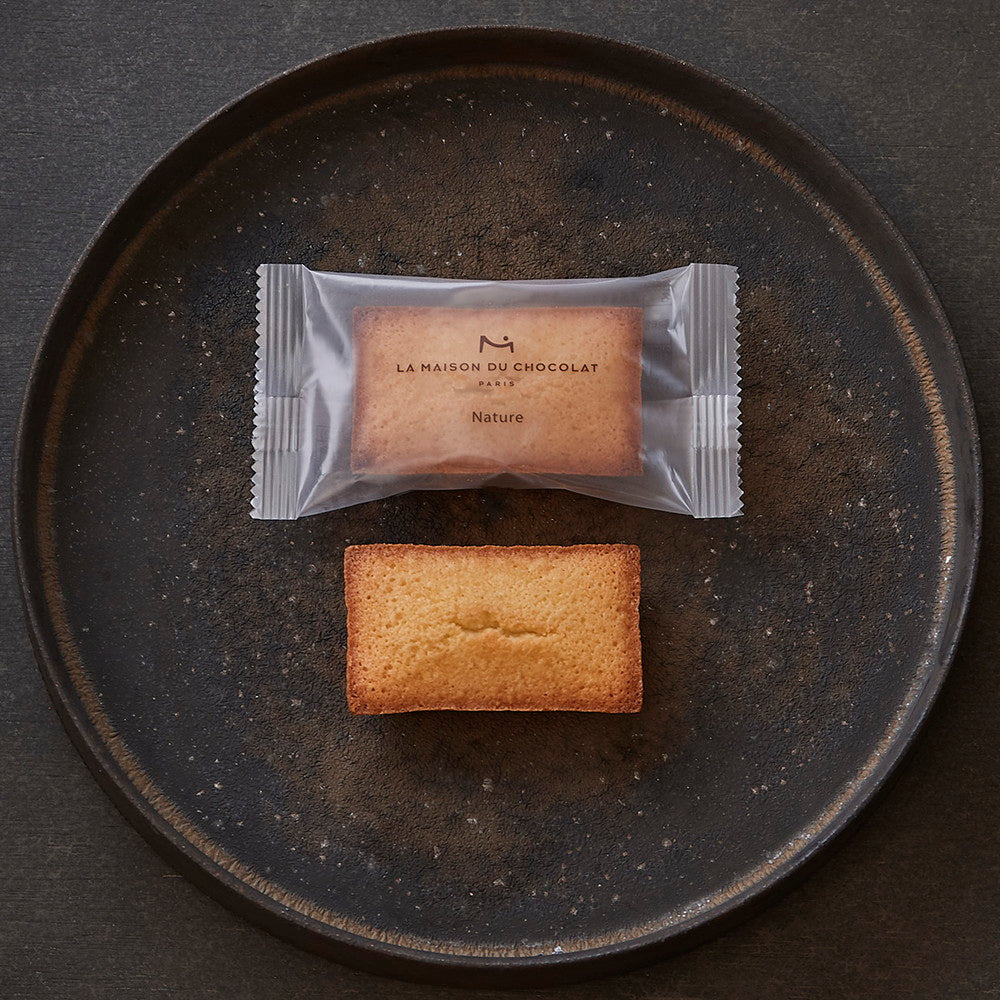 【ギフトカード】ラ・メゾン・デュ・ショコラ バトネ プラリネ＆フィナンシェ3個