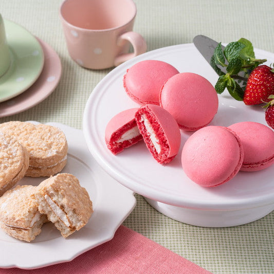 【お中元解体セール】いちごミルクマカロン&杏仁プリンダックワーズ