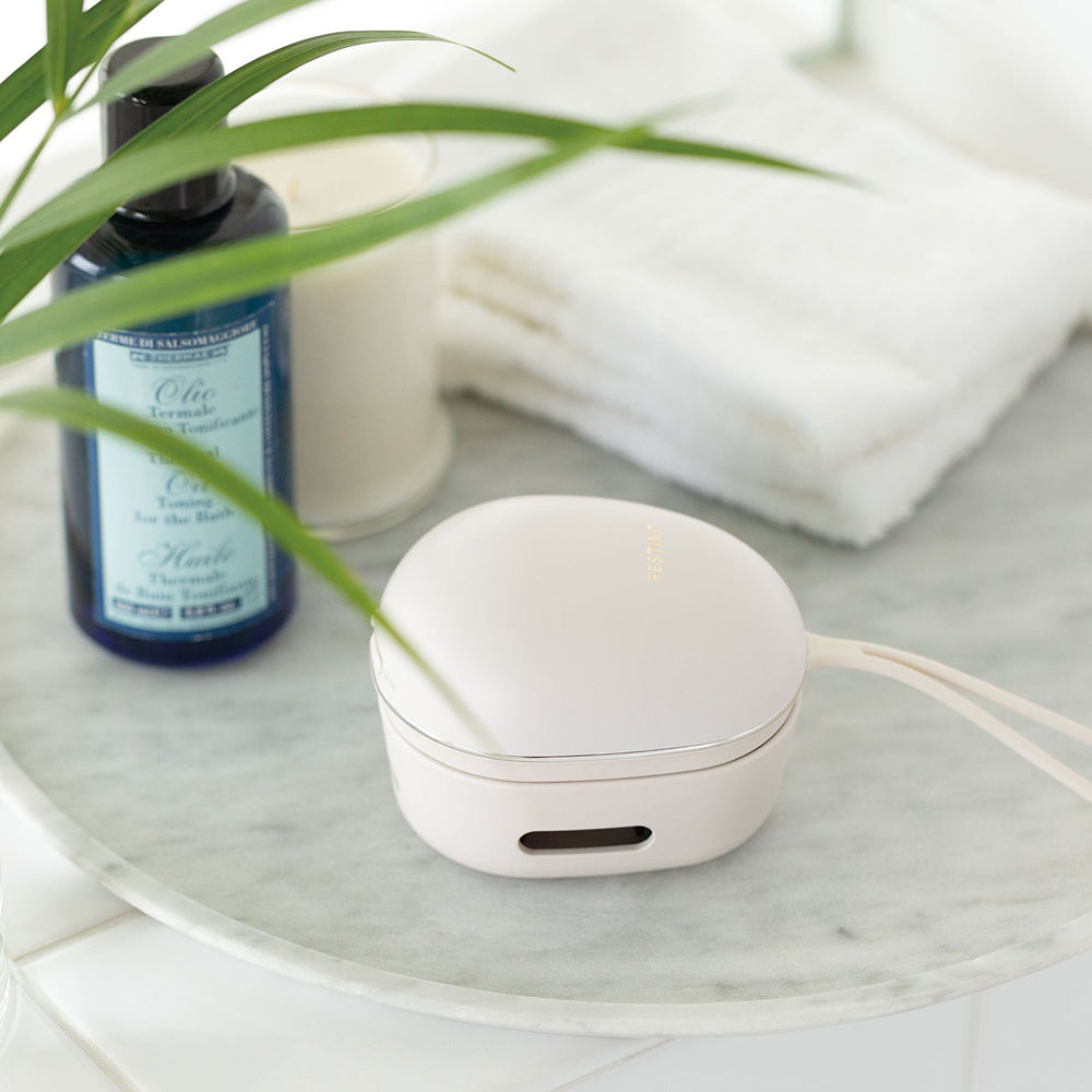 【ギフトカード】FESTINO(フェスティノ) 充電式 EMSヘッドスパ ミニ ホワイト