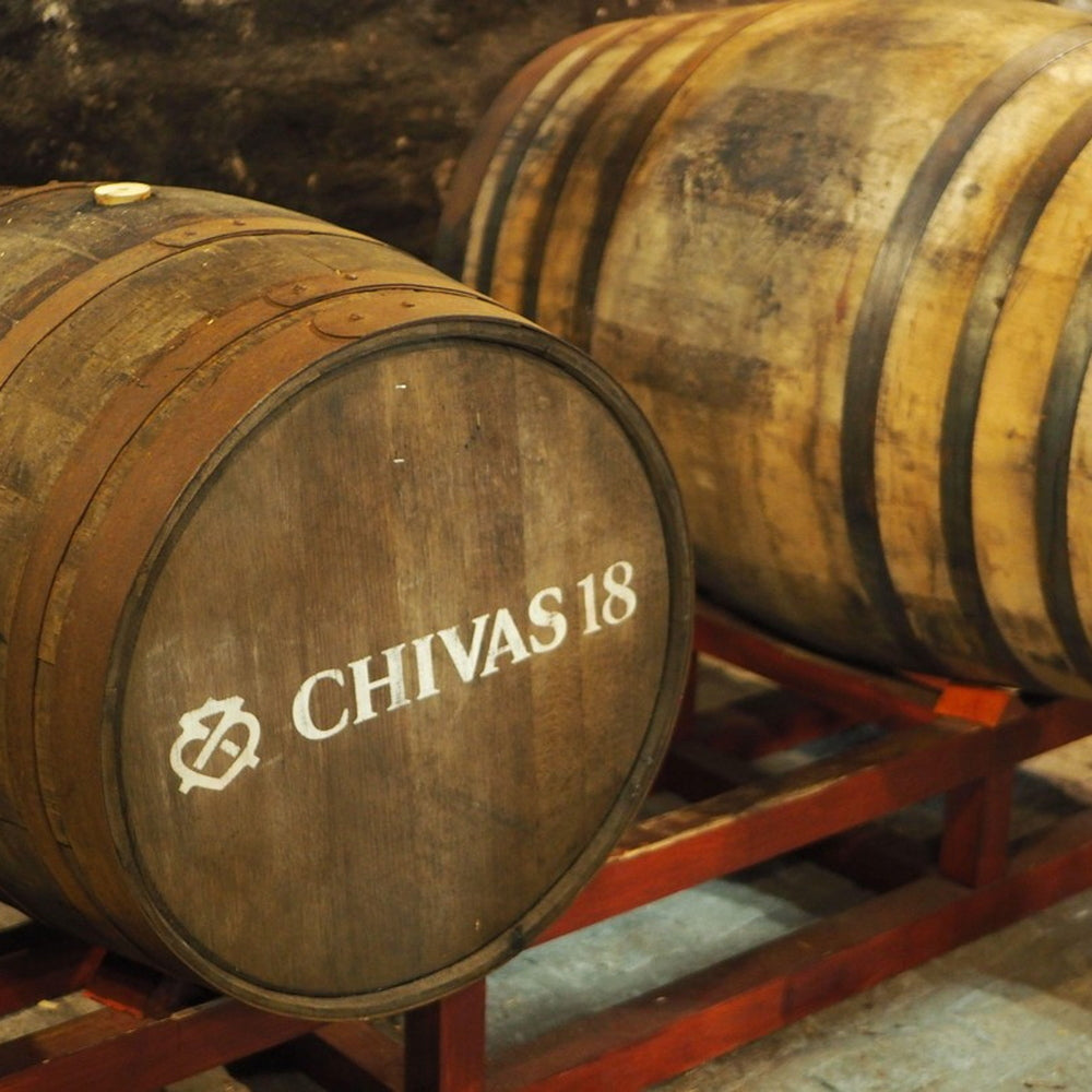 【ギフトカード】1801年創業スコッチ・ウイスキー シーバスリーガル アルティス 20年 箱入 700ml