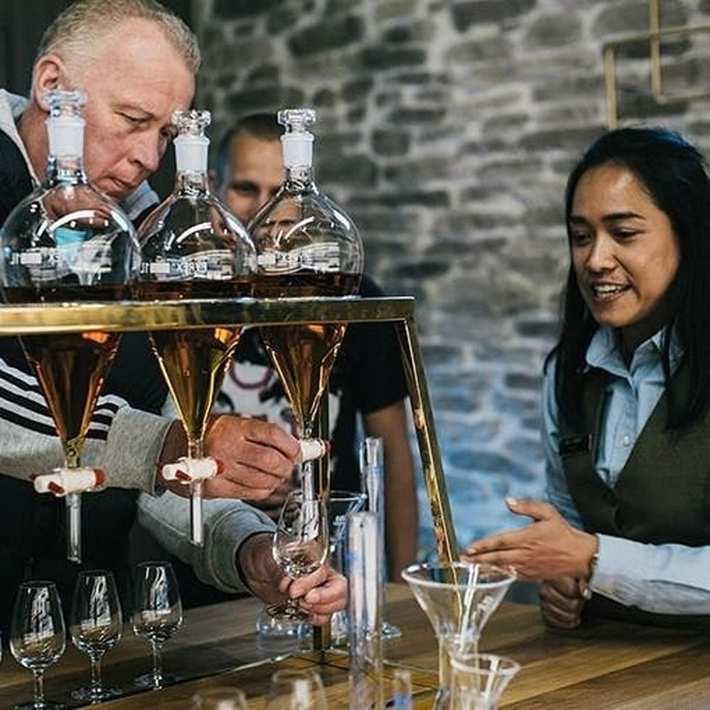 【ギフトカード】1801年創業スコッチ・ウイスキー シーバスリーガル アルティス 20年 箱入 700ml 2本